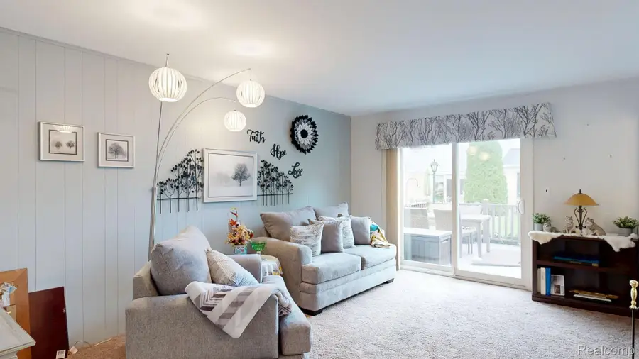 525 Parke Ct., Grand Blanc, MI 48439 - Image #2