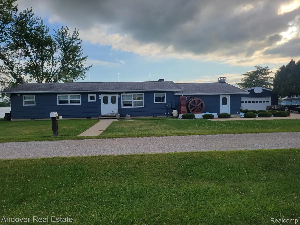 4324 Oak Glen Drive, Camden, MI 49232 - Image #1