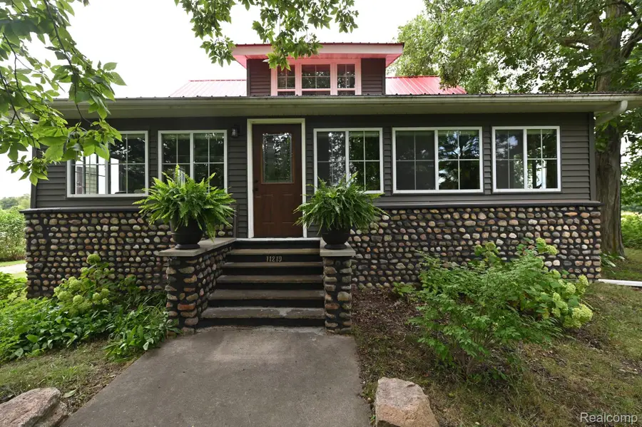11219 Dodge Road, Otisville, MI 48463 - Image #2