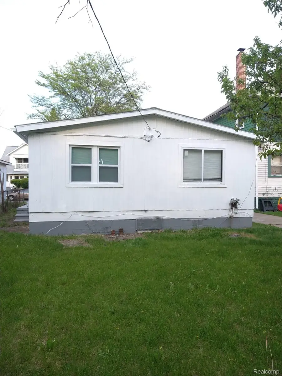 14289 Appoline Street, Detroit, MI 48227 - Image #3