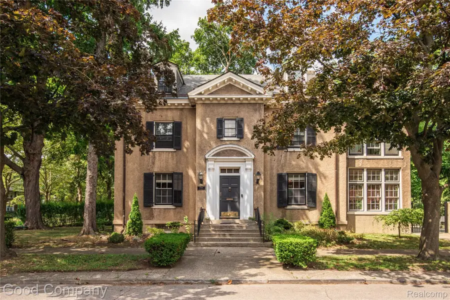 1704 Iroquois Street, Detroit, MI 48214 - Image #2