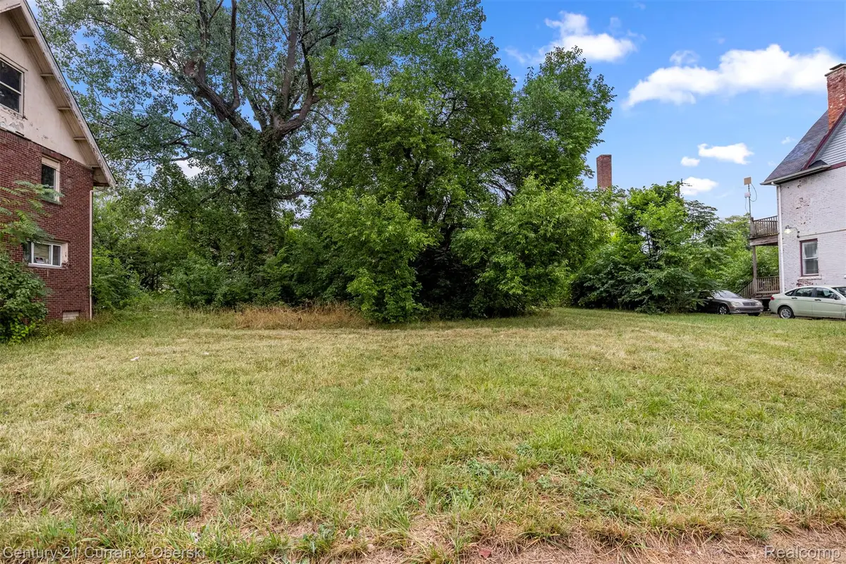 411 King Street, Detroit, MI 48202 - Image #1