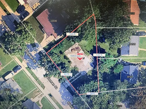 22020 Sloman Street, OakPark, MI 48237