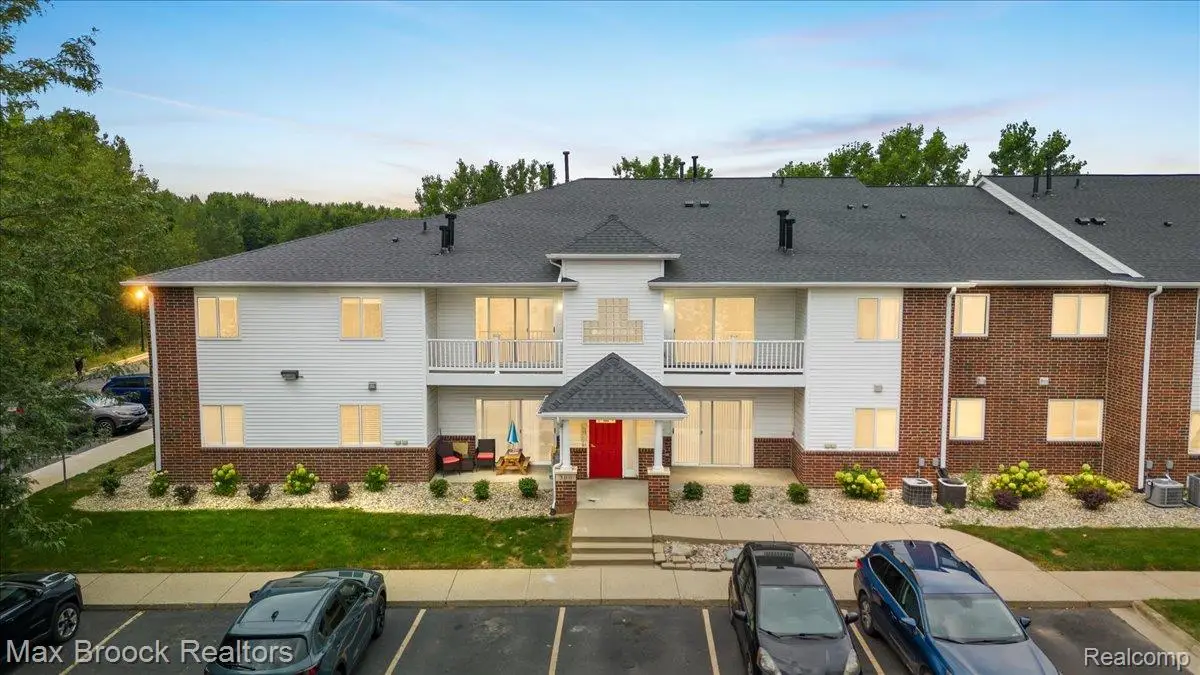 311 Carom Circle, Mason, MI 48854 - Image #1