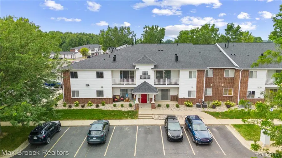 311 Carom Circle, Mason, MI 48854 - Image #2