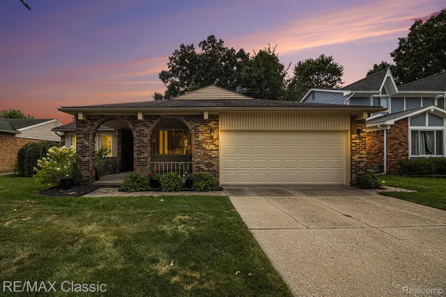 43625 Westminister Way, Canton, MI 48187 - Image #2