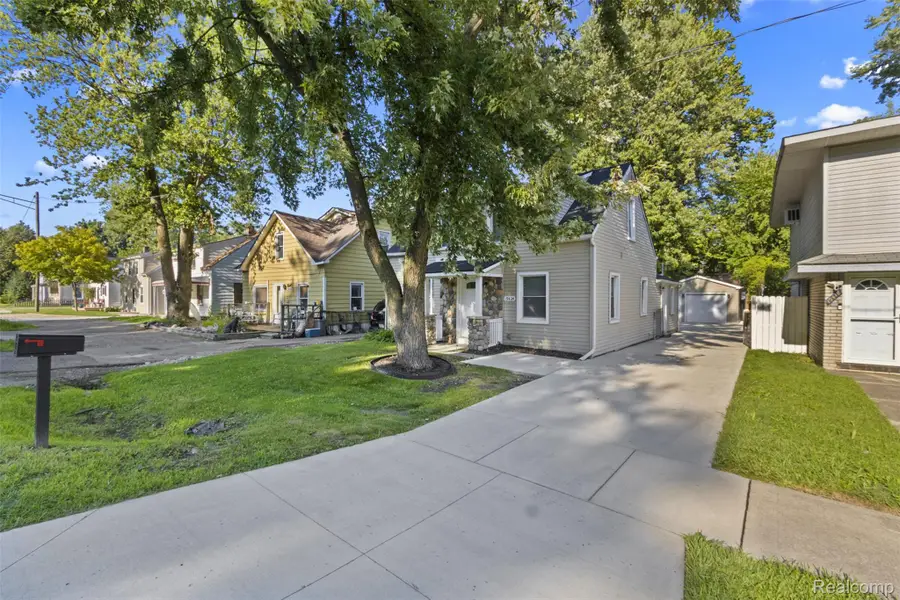 19424 Inkster Road, Redford, MI 48240 - Image #2