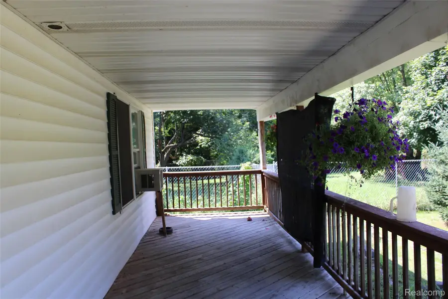 8300 Wiggins Road, Howell, MI 48855 - Image #3