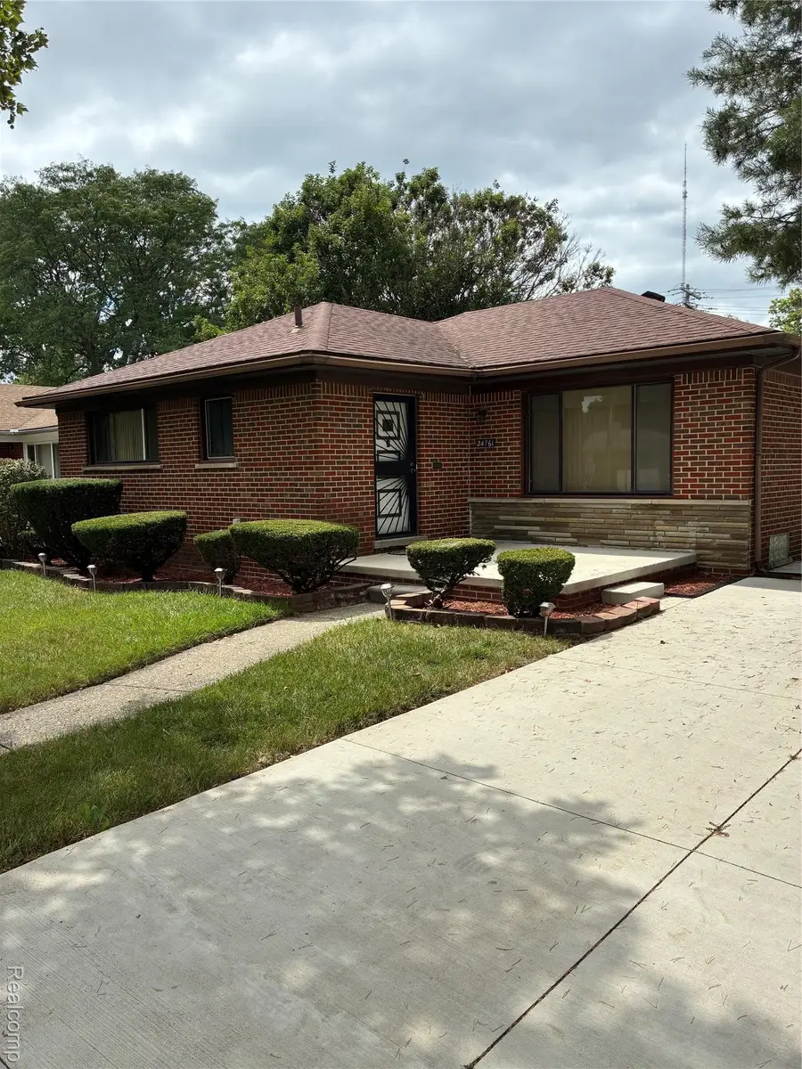 24761 Church Street, Oak Park, MI 48237 - Image #2