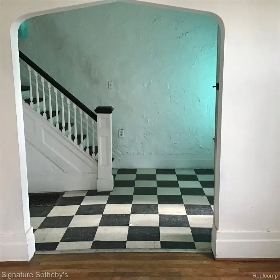 5962 Stanton Street, Detroit, MI 48208 - Image #2