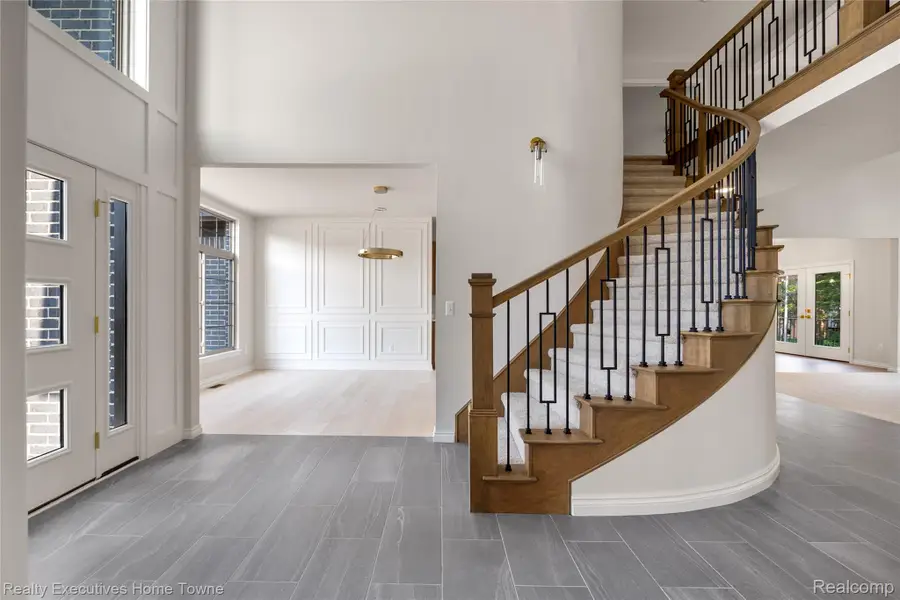 11982 Encore Court, Shelby Charter Township, MI 48315 - Image #3