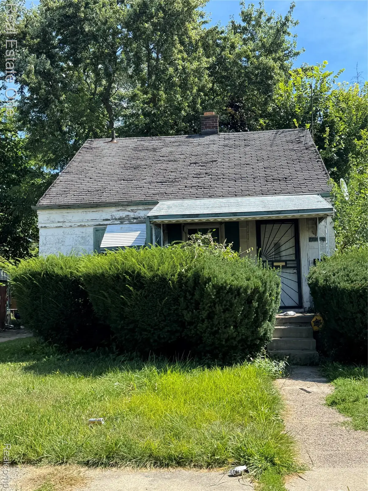 11718 Plainview Avenue, Detroit, MI 48228 - Image #1