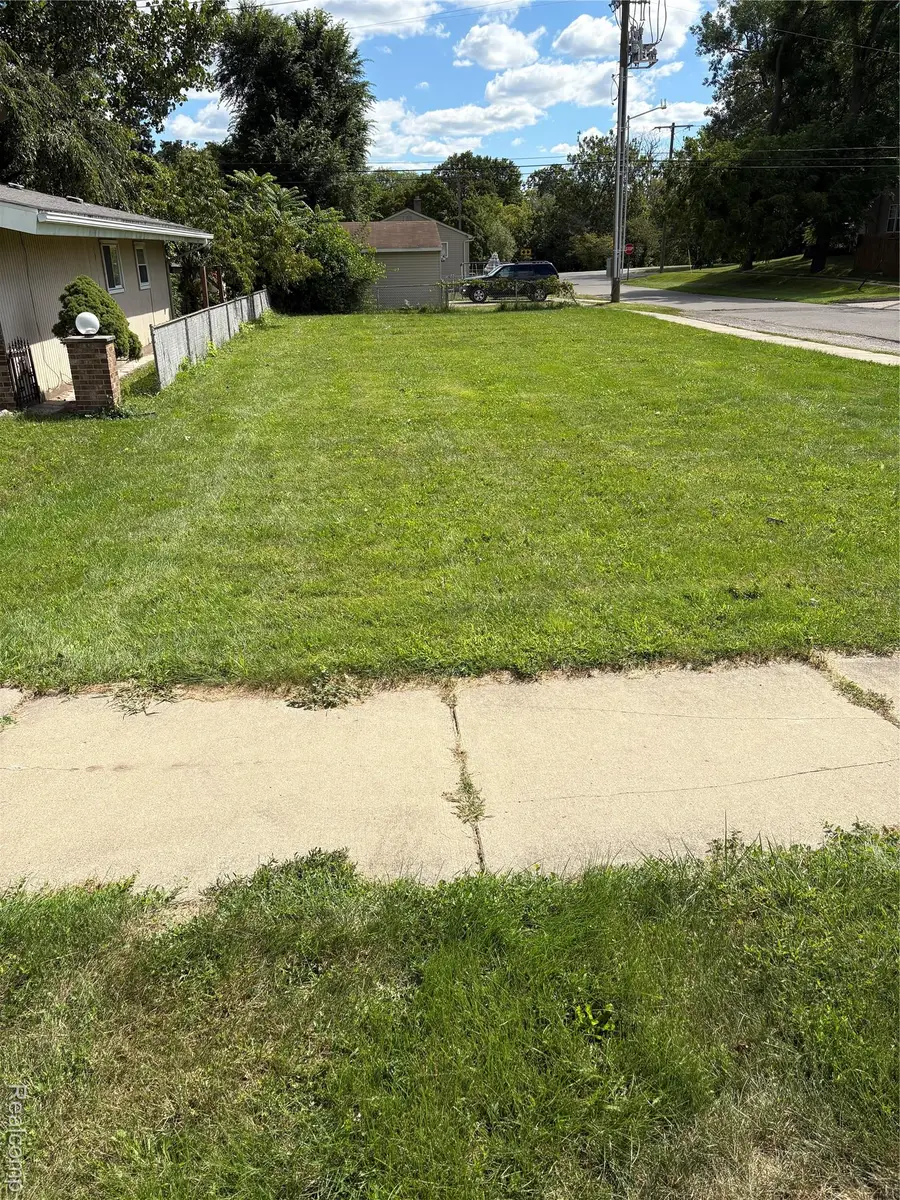 15802 Beech Daly Road, Redford, MI 48239 - Image #3