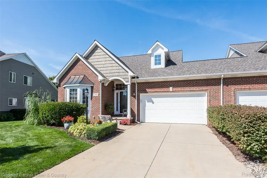 398 Delmar Court, Highland, MI 48357 - Image #2