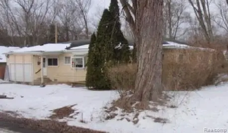 3302 Newton Road, Commerce Township, MI 48382 - Image #2