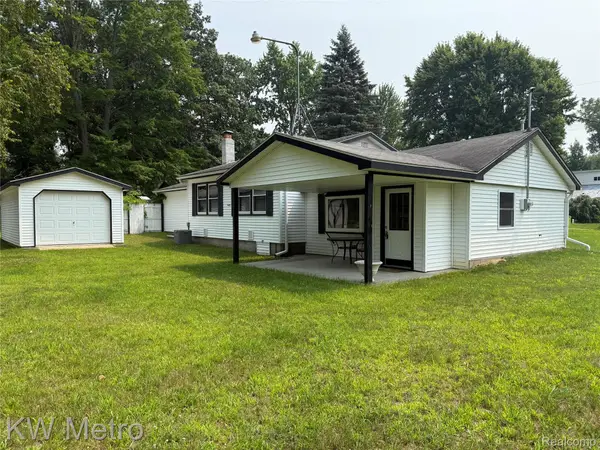 1834 Meadowview Street, Gladwin, MI 48624