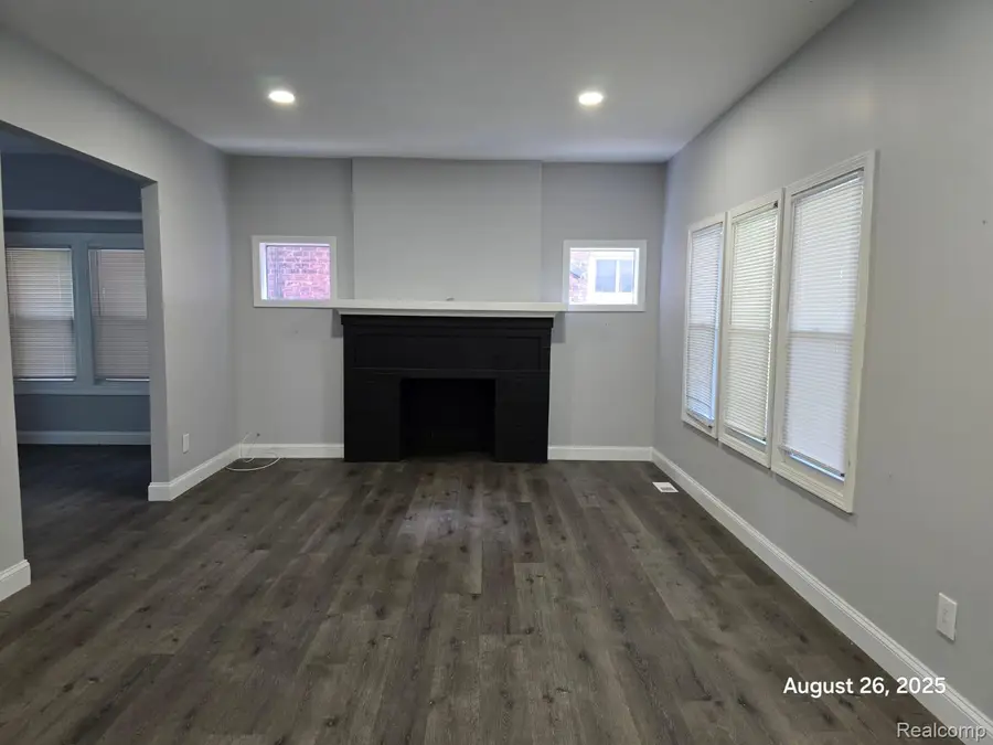 2518 N La Salle Gardens, Detroit, MI 48206 - #3