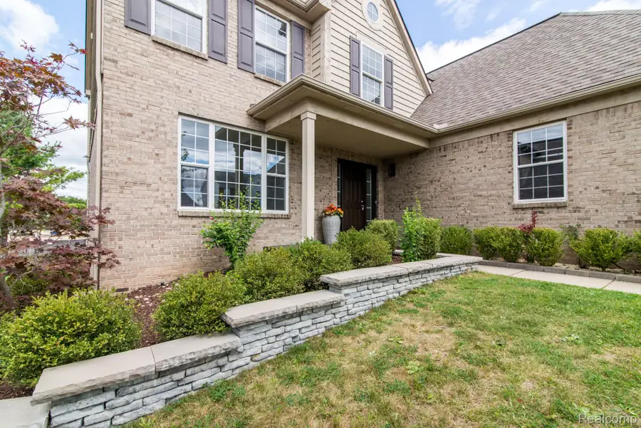 2605 Nadia Court, Ann Arbor, MI 48105 - Image #3