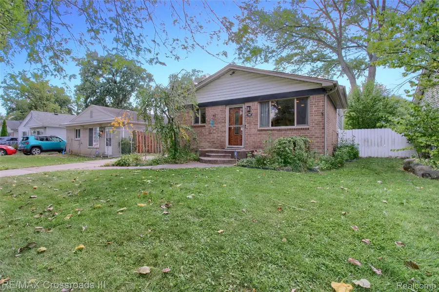 7367 Cavell Street, Westland, MI 48185 - Image #3
