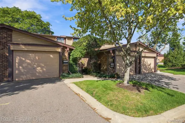 32109 W 12 Mile Road, FarmingtonHills, MI 48334