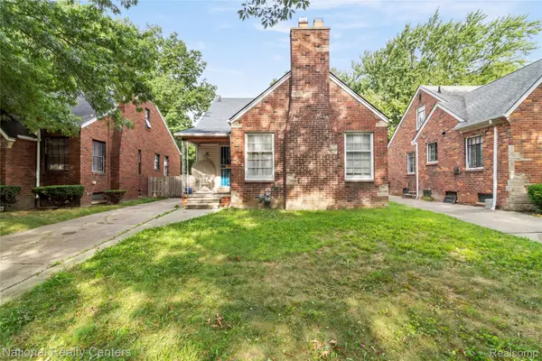 11333 Balfour Road, Detroit, MI 48224