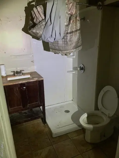 3821 W Court Street, Flint, MI 48532 - Image #3