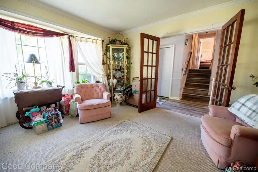 5118 Fredrick Drive, Sterling Heights, MI 48310 - Image #2