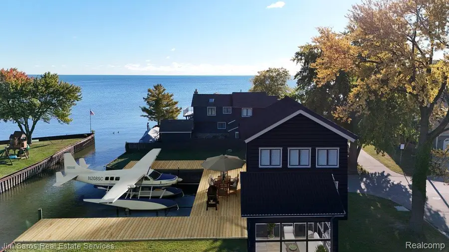 22507 Beach Street, Saint Clair Shores, MI 48081 - Image #2