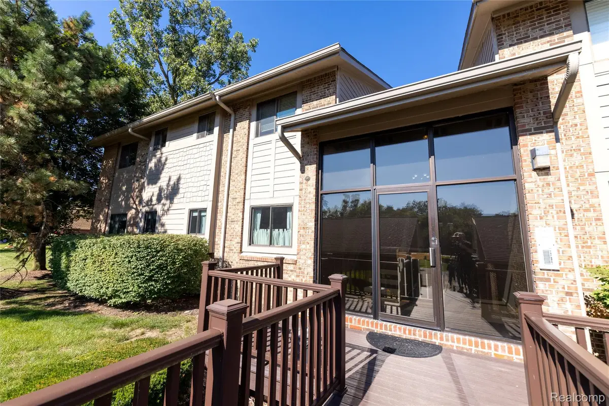 11733 Sycamore Drive #7, Plymouth, MI 48170 - Image #1