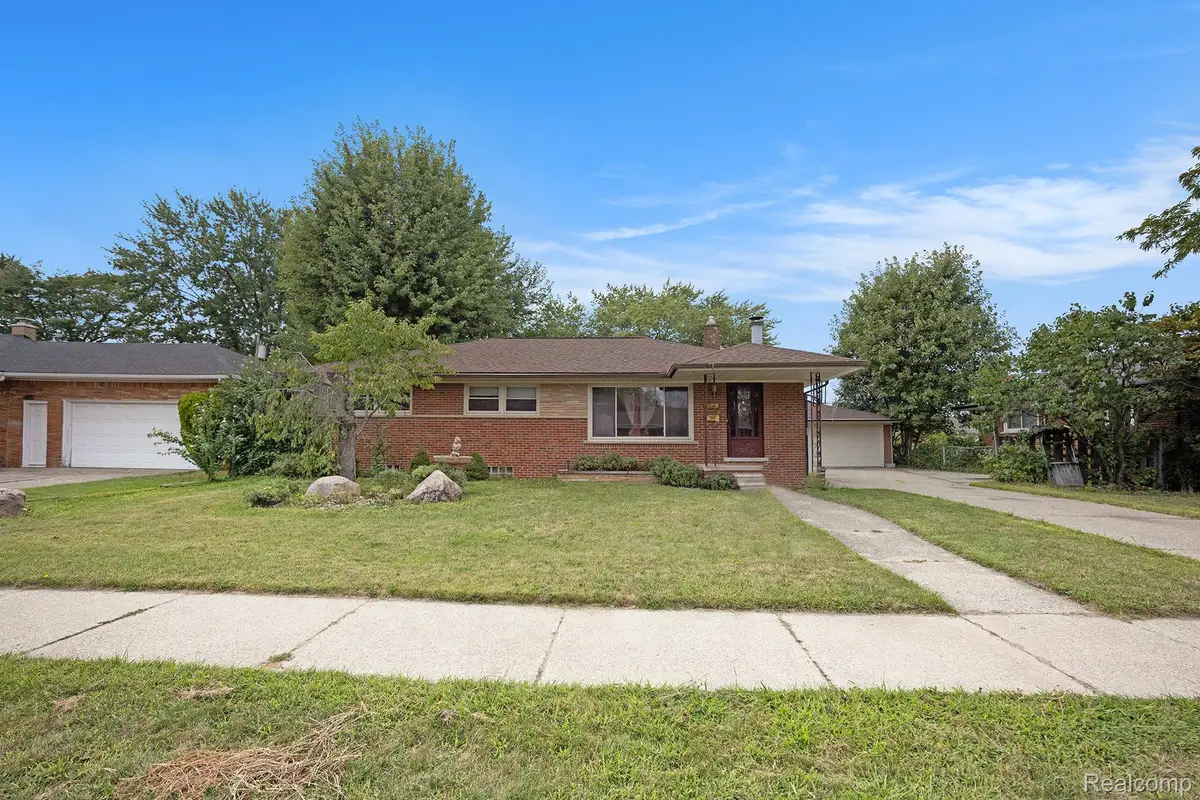 24755 Hill Avenue, Warren, MI 48091 - Image #1