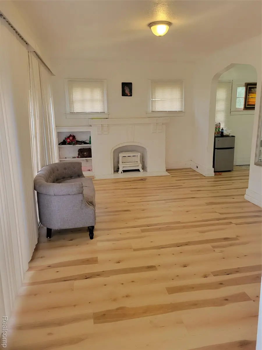 12699 Greenlawn Street, Detroit, MI 48238 - Image #2