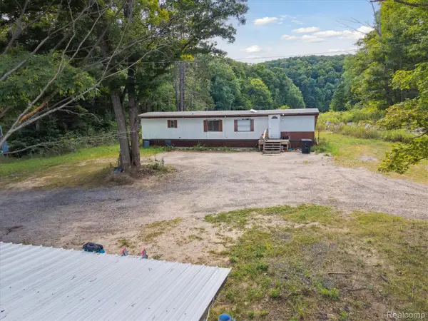 23413 M 115, Tustin, MI 49688