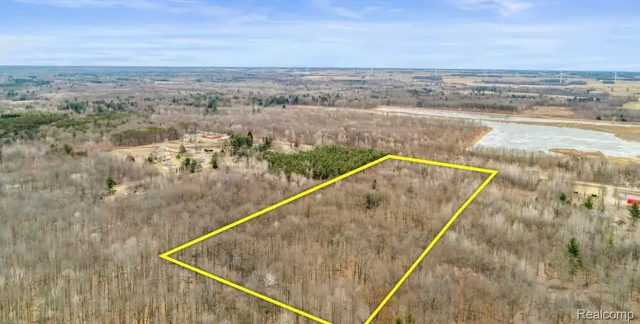 9473 E Broomfield Road, Chippewa, MI 48858 - Image #3
