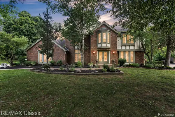 29942 Deer Run Court, FarmingtonHills, MI 48331