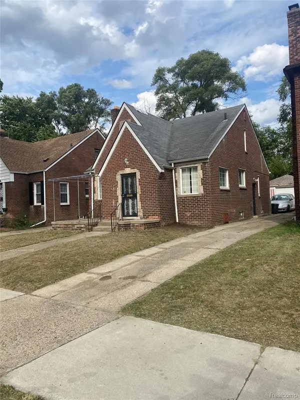 16510 Lesure Street, Detroit, MI 48235
