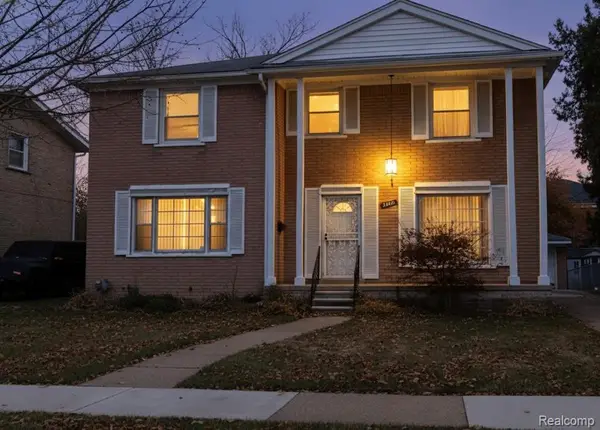 24621 Seneca Street, OakPark, MI 48237