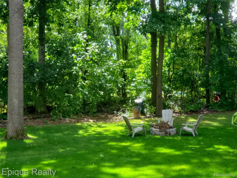9446 Fair Oaks Drive, Goodrich, MI 48438 - #3