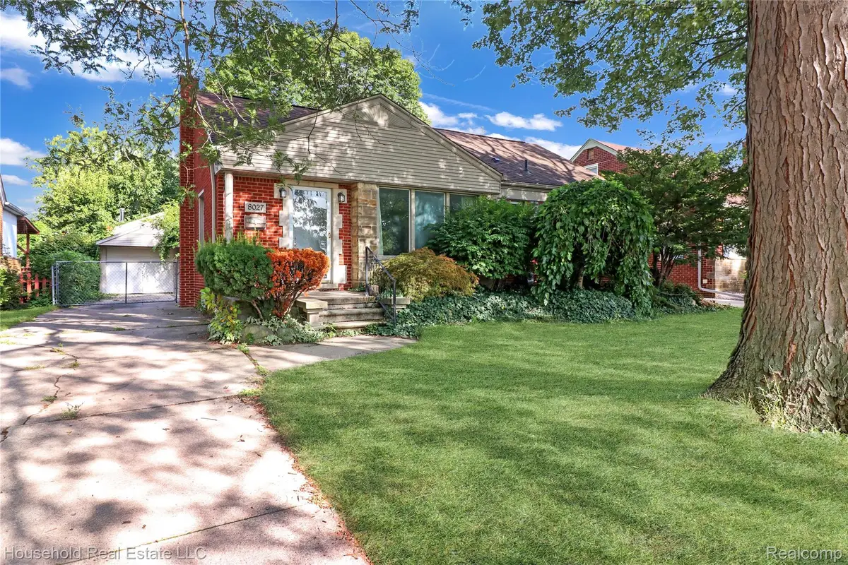 8027 Kolb Avenue, Allen Park, MI 48101 - Image #1