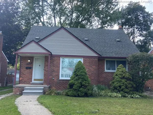 9555 Arcola Street, Livonia, MI 48150