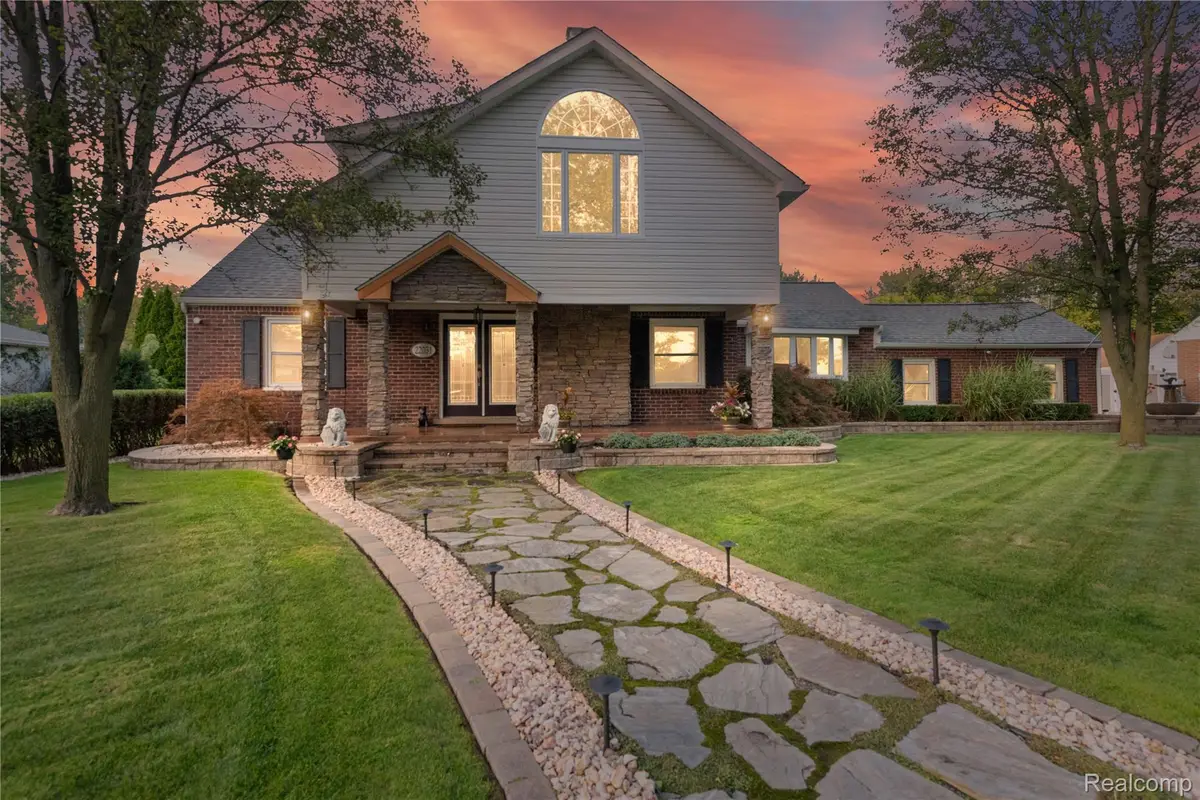 22031 Statler Street, Saint Clair Shores, MI 48081 - Image #1