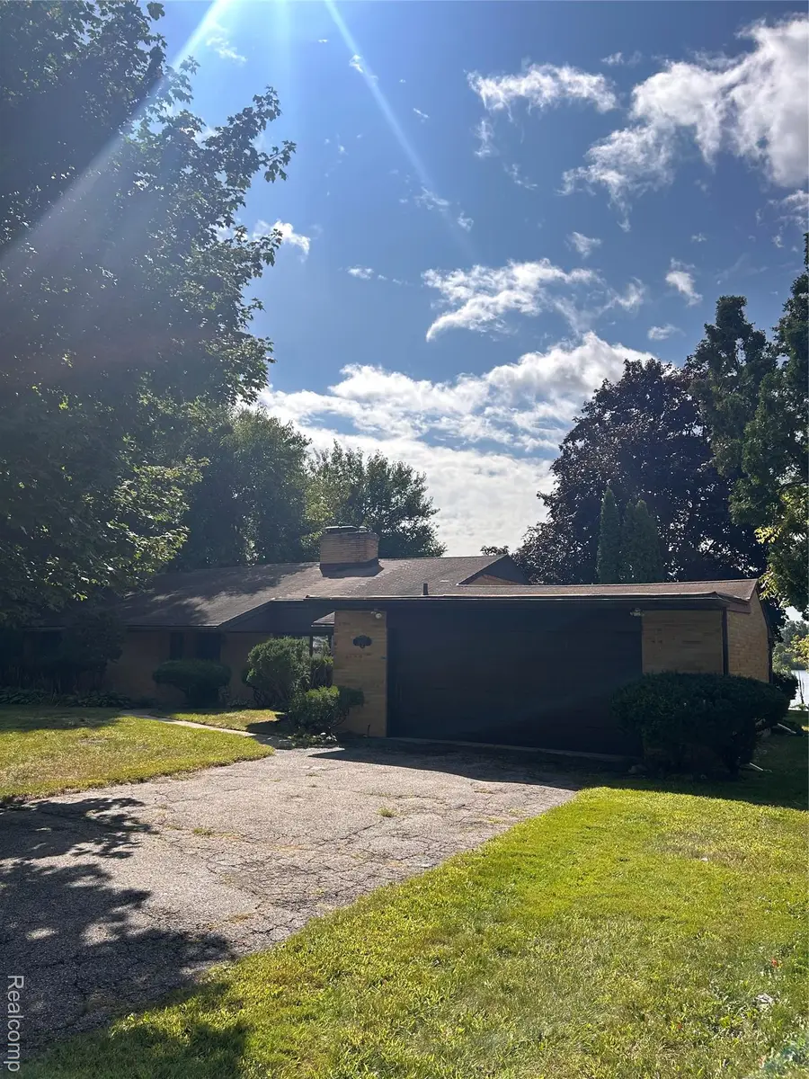 10023 Cedar Shores, White Lake, MI 48386 - Image #2