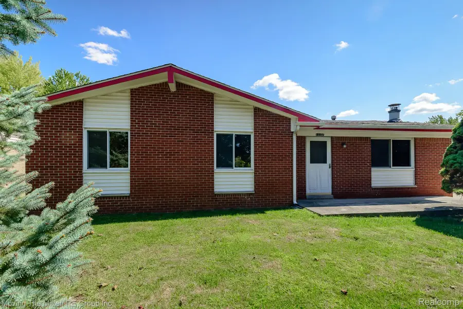 11137 Jackson Street, Belleville, MI 48111 - Image #3