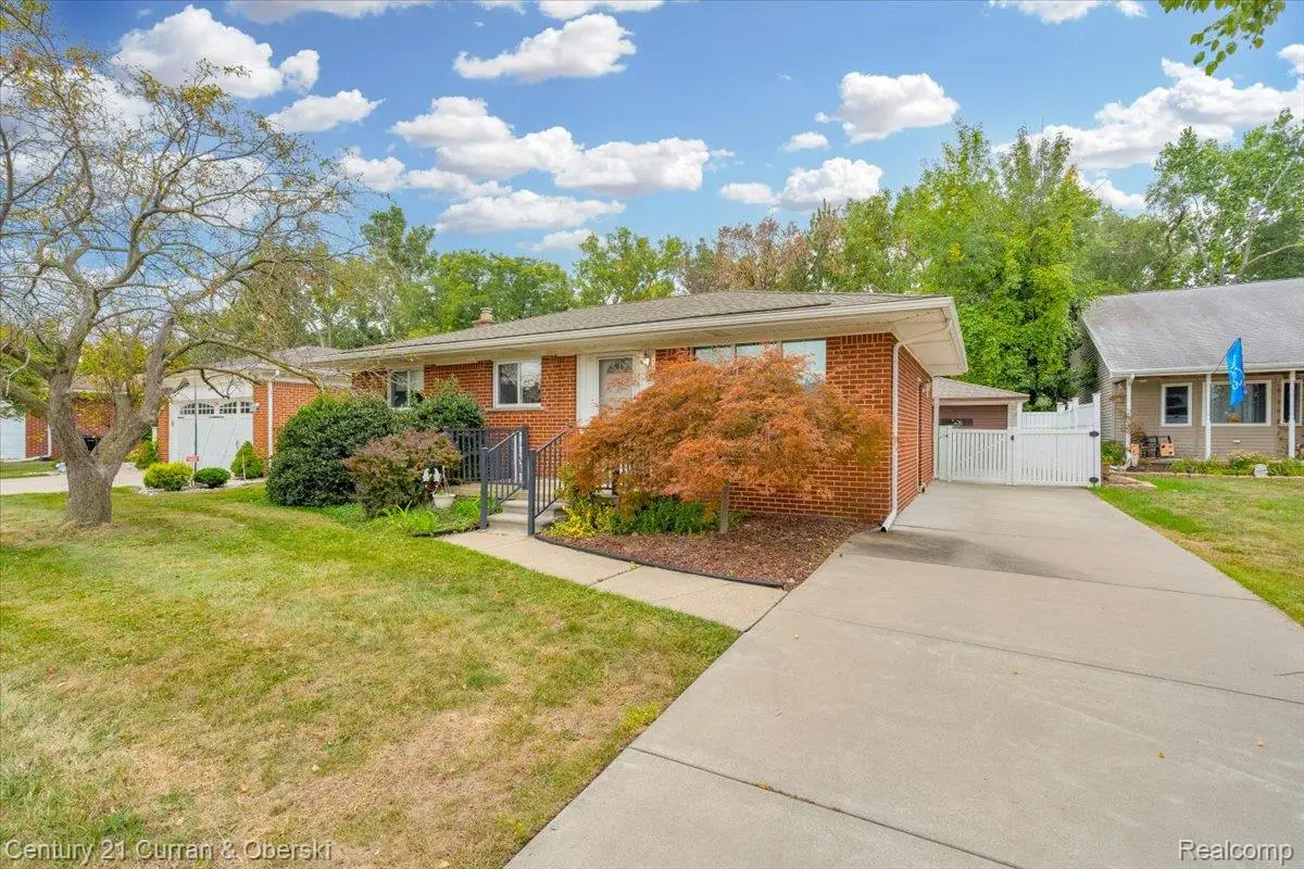 11188 Kennebec Avenue, Allen Park, MI 48101 - Image #1