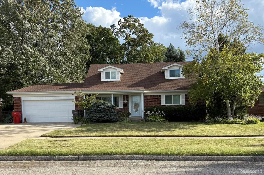 23346 Demley Drive, Clinton Township, MI 48035 - Image #2