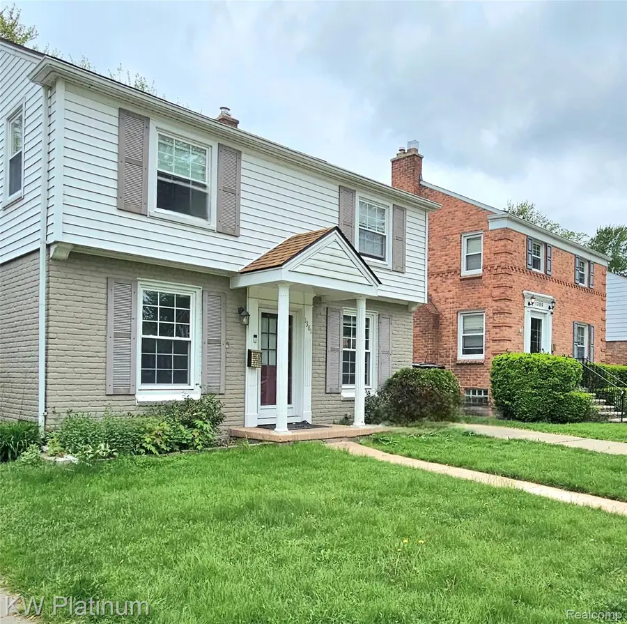 1381 Brys Drive, Grosse Pointe Woods, MI 48236 - Image #2