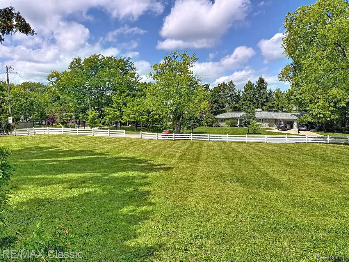 2100 Tuomy Road, Ann Arbor, MI 48104 - Image #1