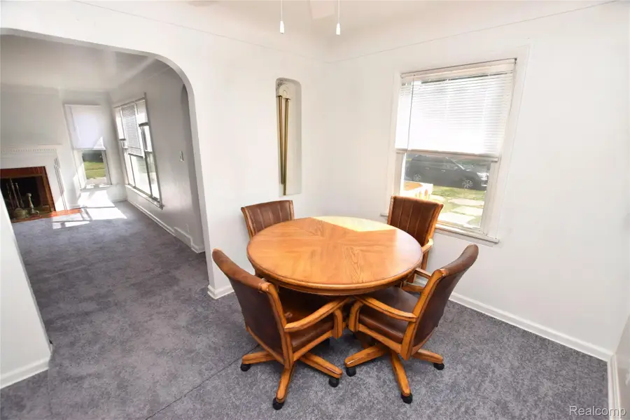 2131 Windemere Avenue, Flint, MI 48503 - Image #3