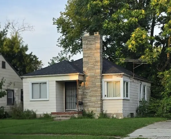 18960 Westmoreland Rd, Detroit, MI 48219