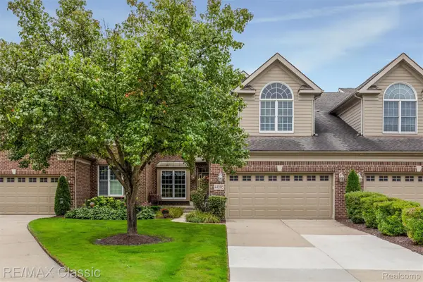 44505 Broadmoor Boulevard, Northville, MI 48168