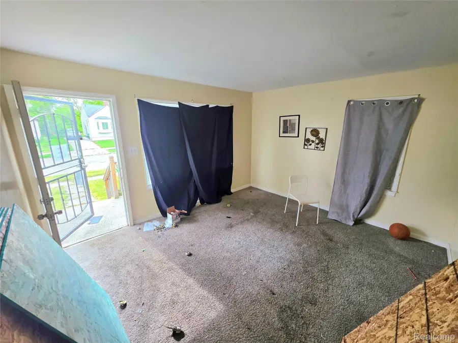 17552 Ferguson Street, Detroit, MI 48235 - Image #2